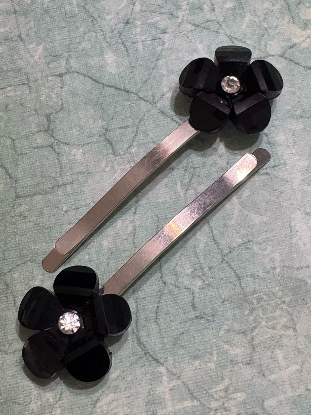 HAIR PINS TWO PIECES
